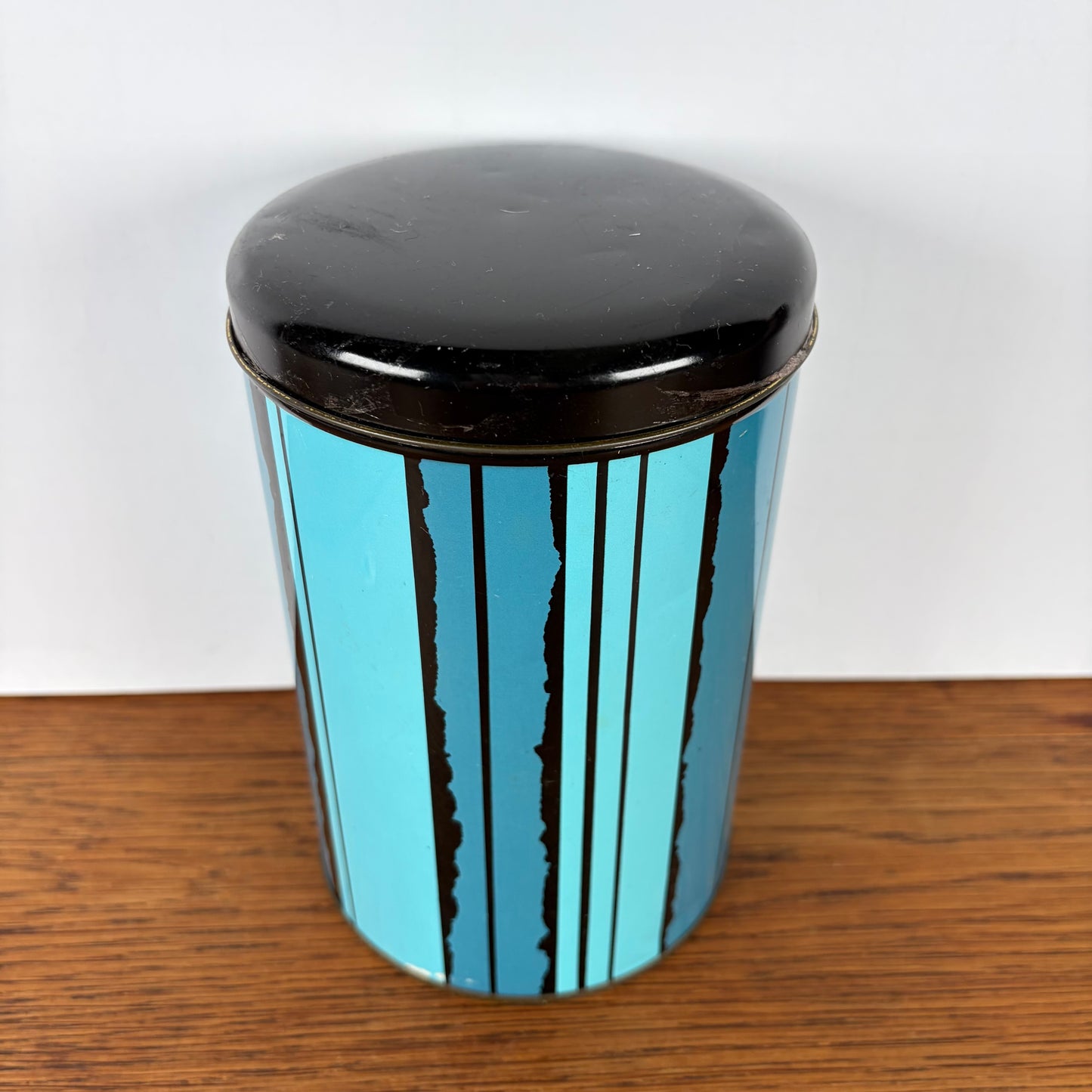 Vintage Tomado blik blauwe streep