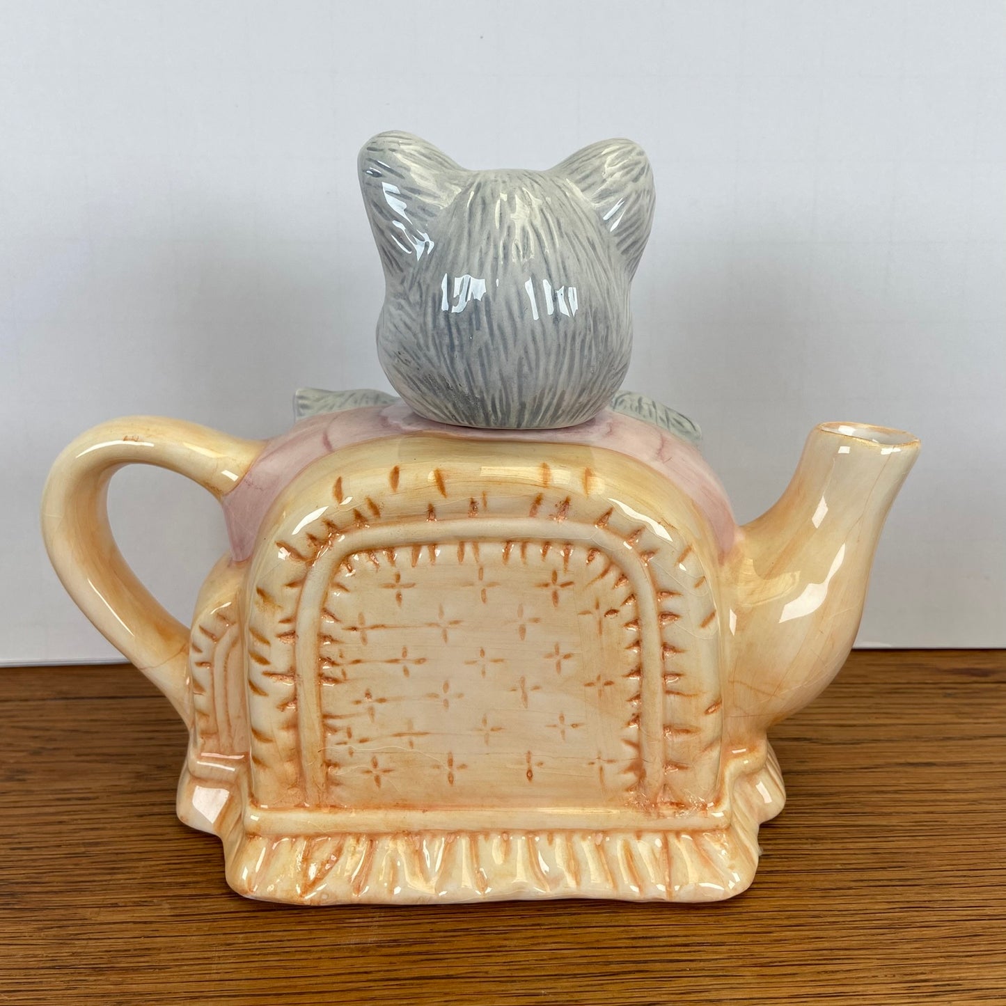 Theepot kat