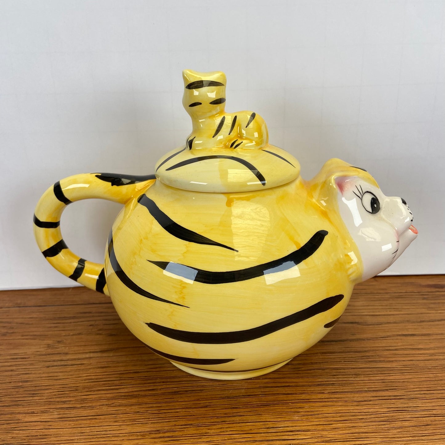 Siaki Theepot kat