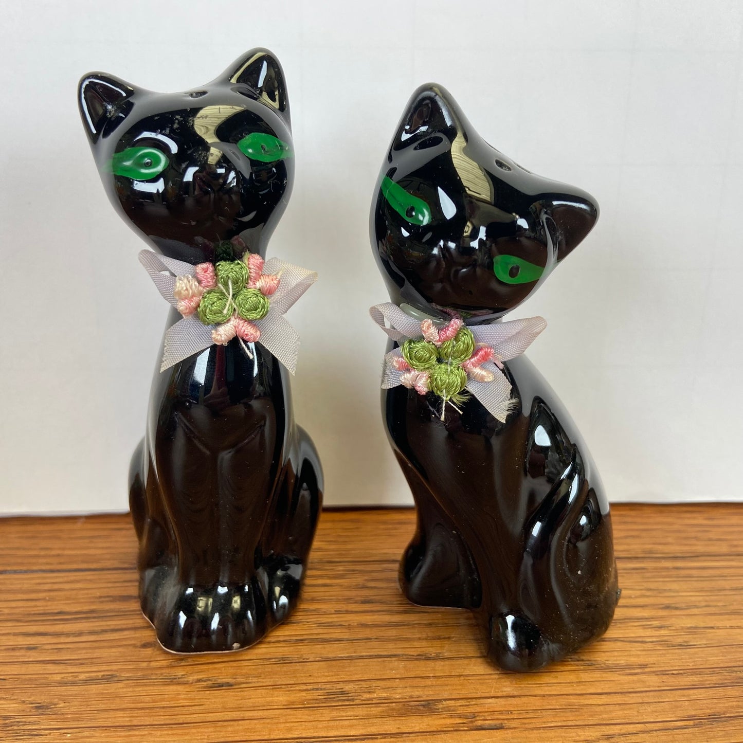 Peper en zoutstel katten zwart