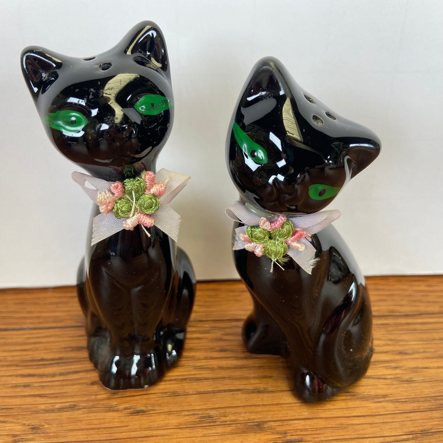 Peper en zoutstel katten zwart