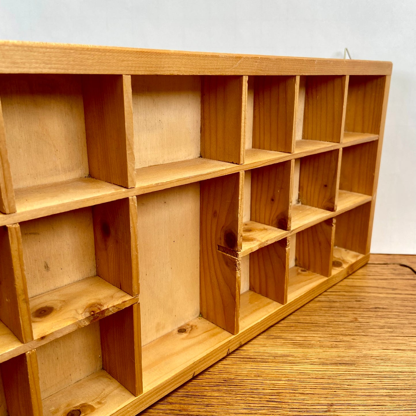 Houten letterbakje