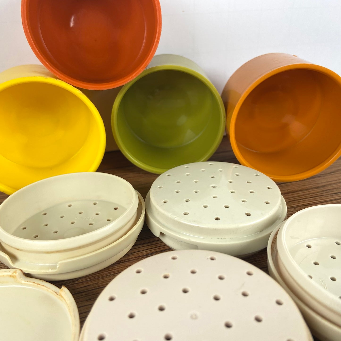 Vintage tupperware kruidenpotjes