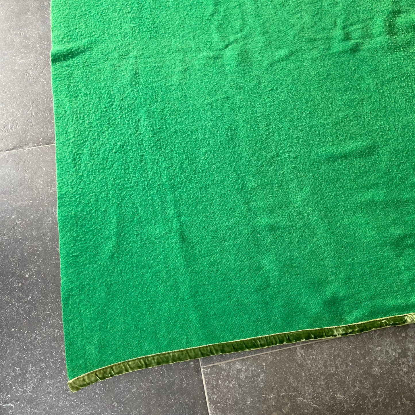 Groene wollen deken