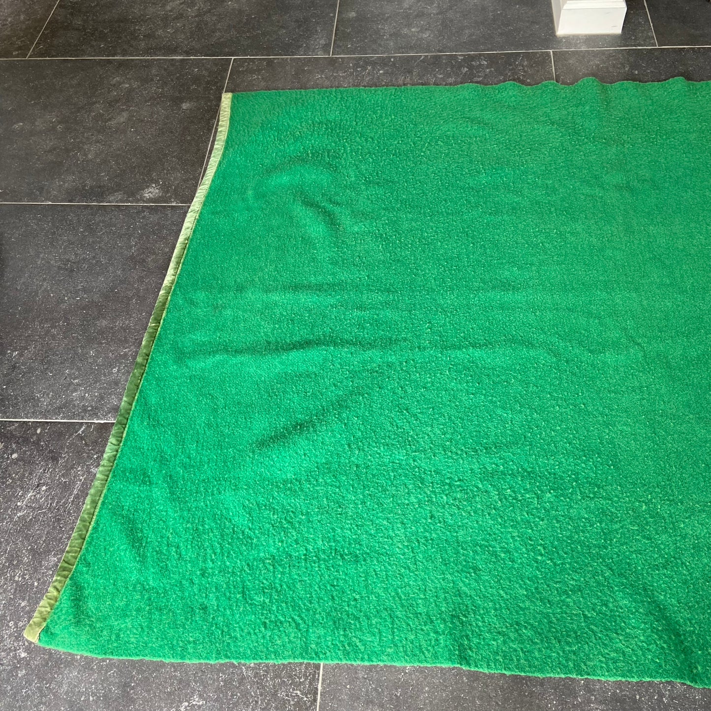 Groene wollen deken