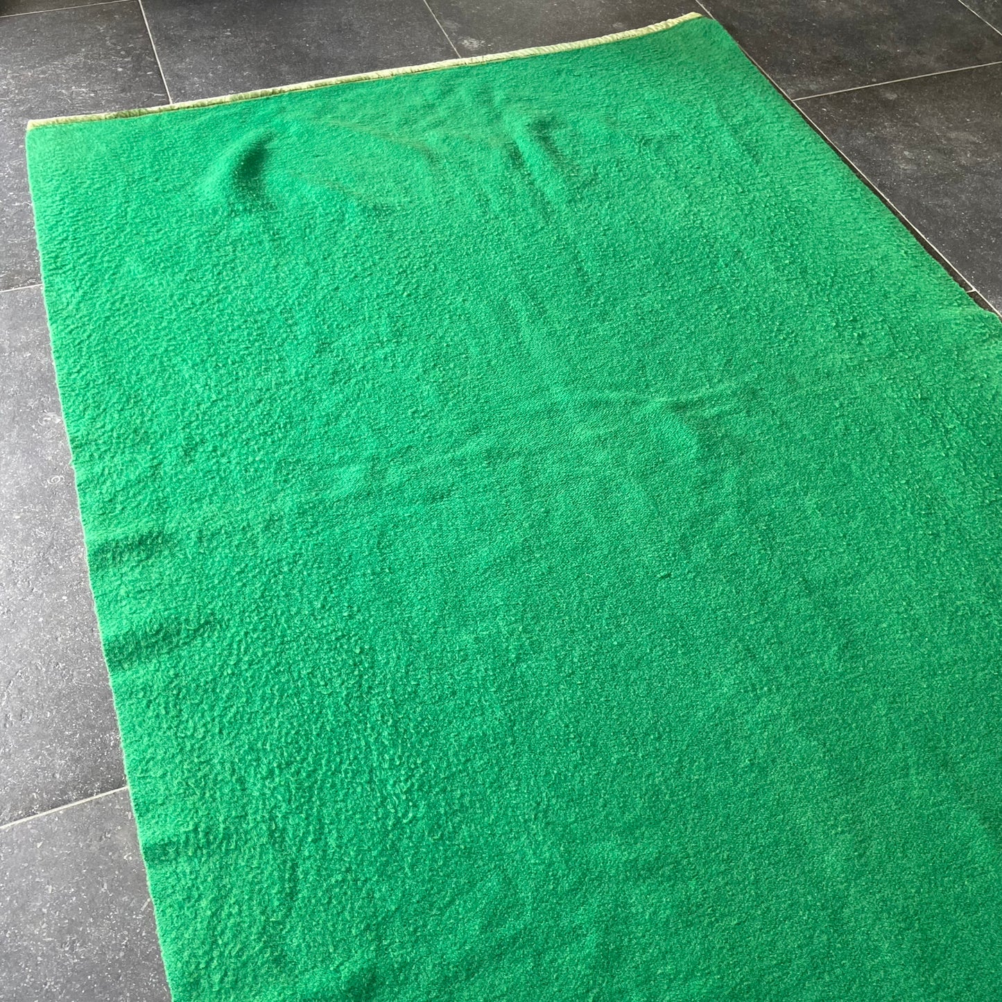 Groene wollen deken