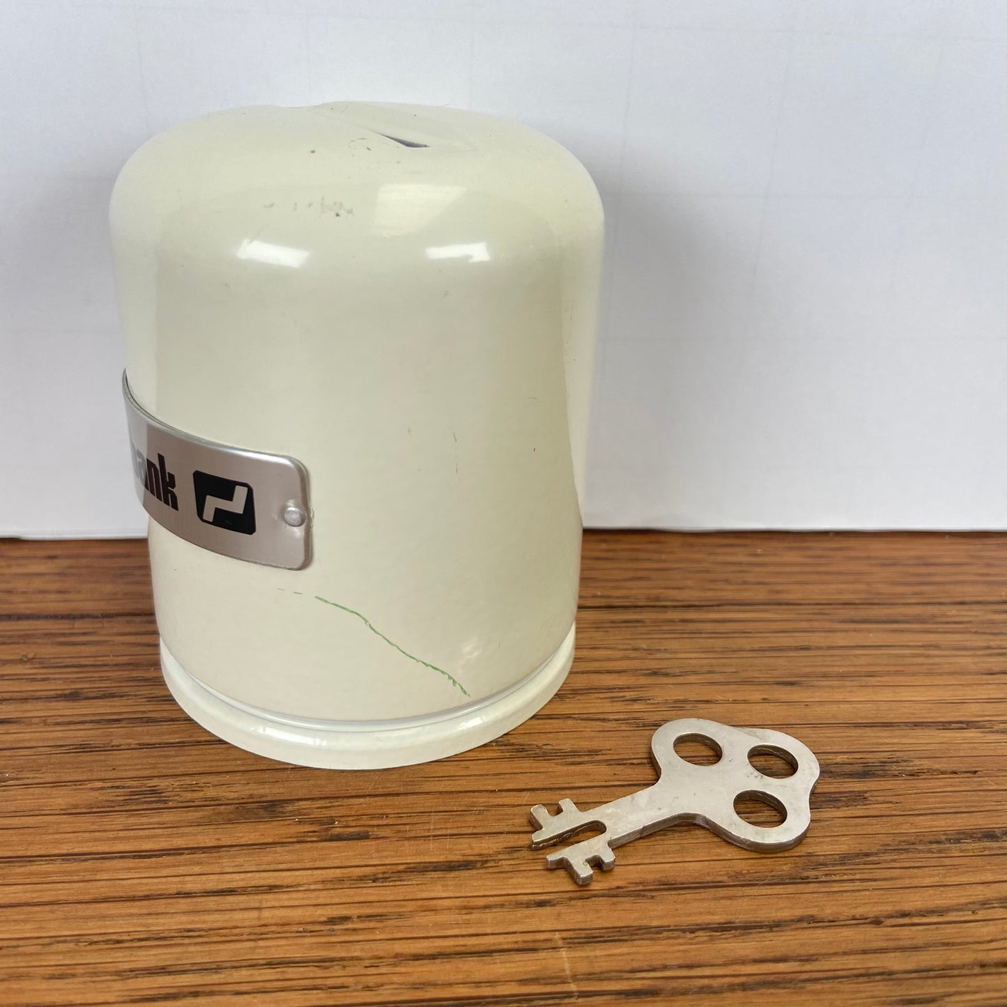 Vintage spaarpot Rabobank wit MET sleutel