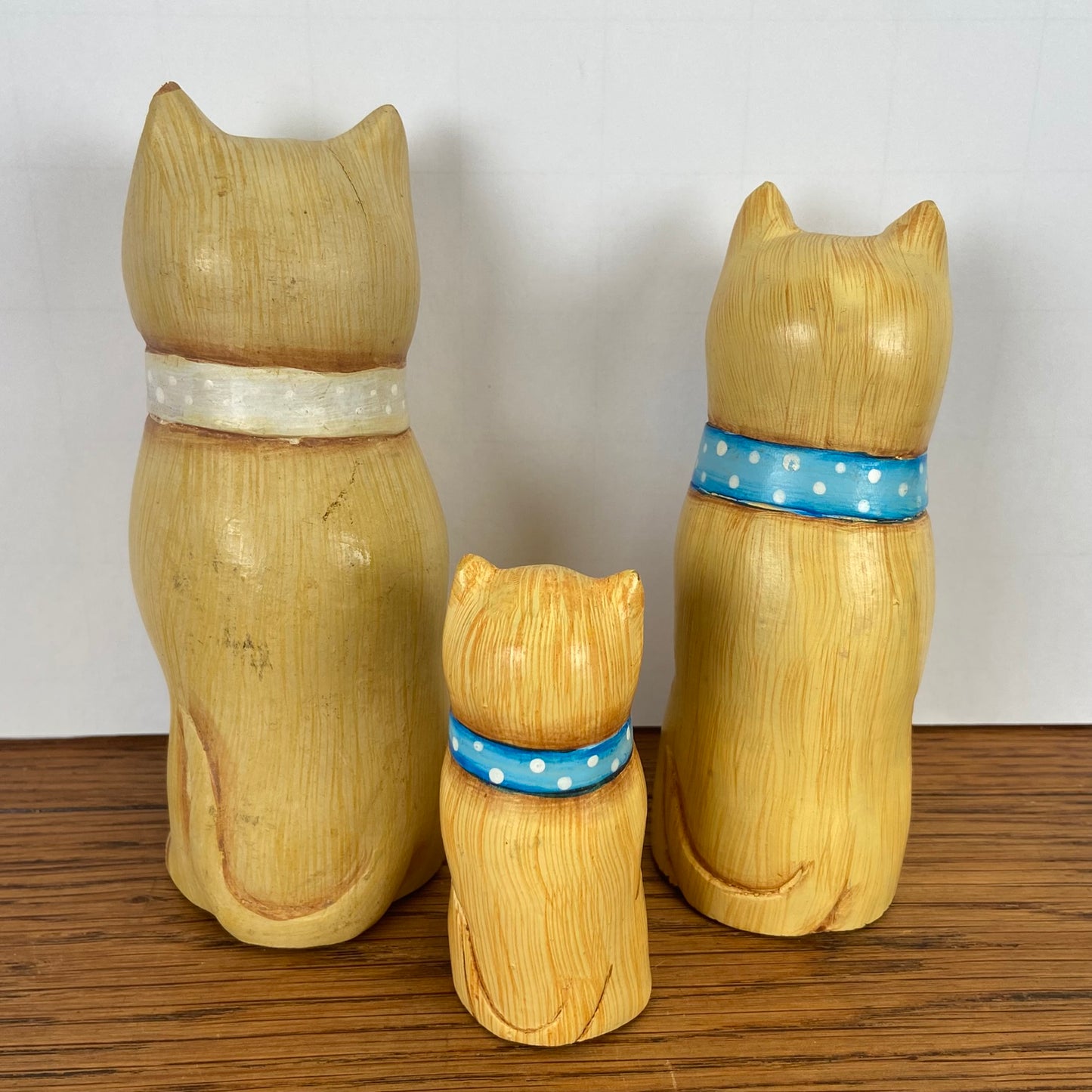Houten katten familie