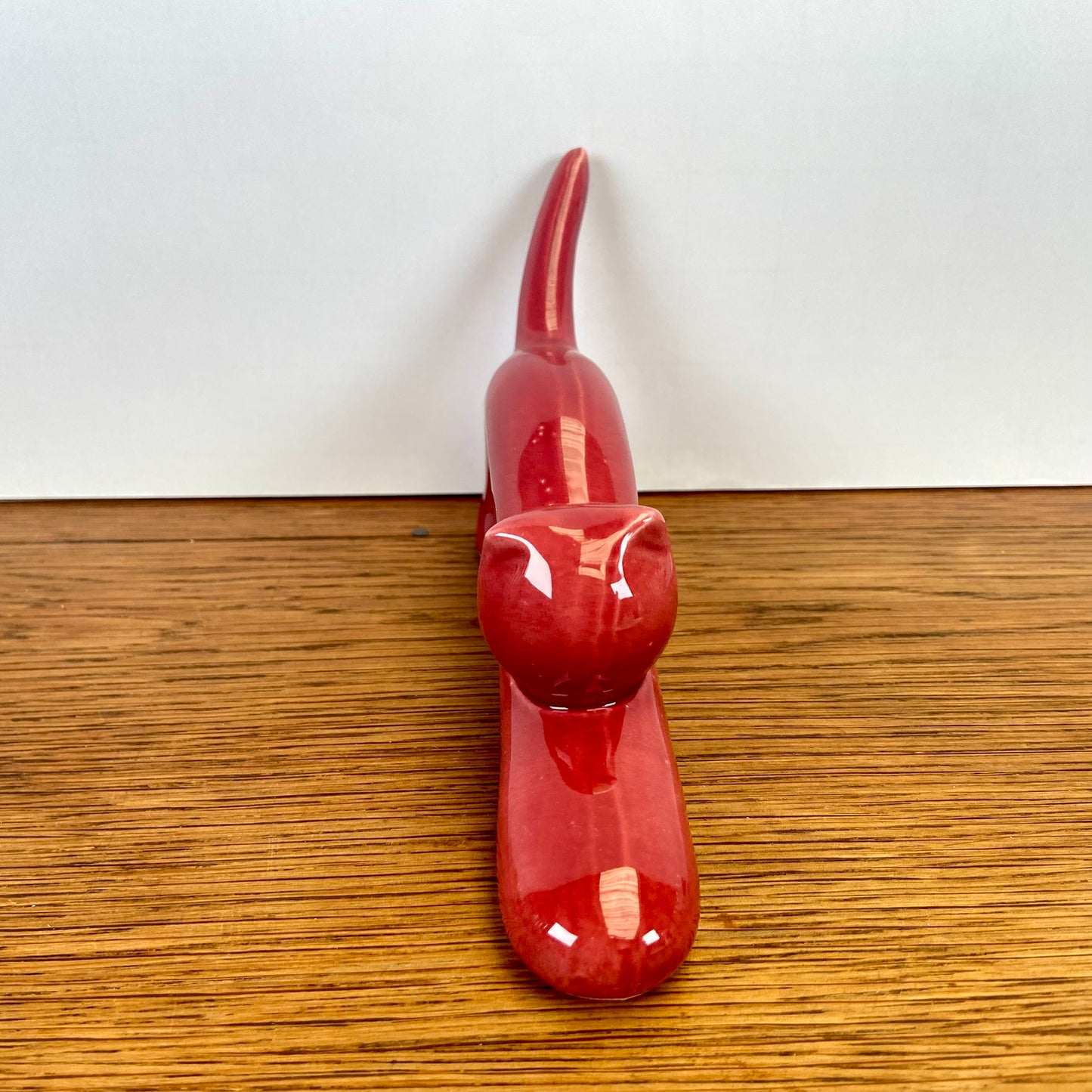 Vintage Naaman kat bordeaux rood