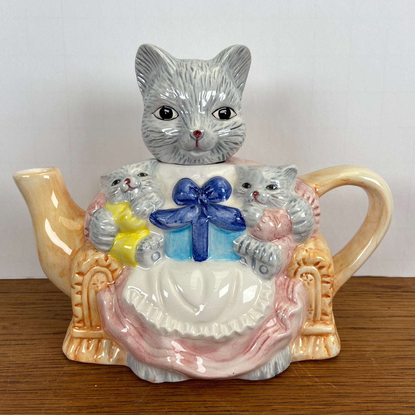 Theepot kat
