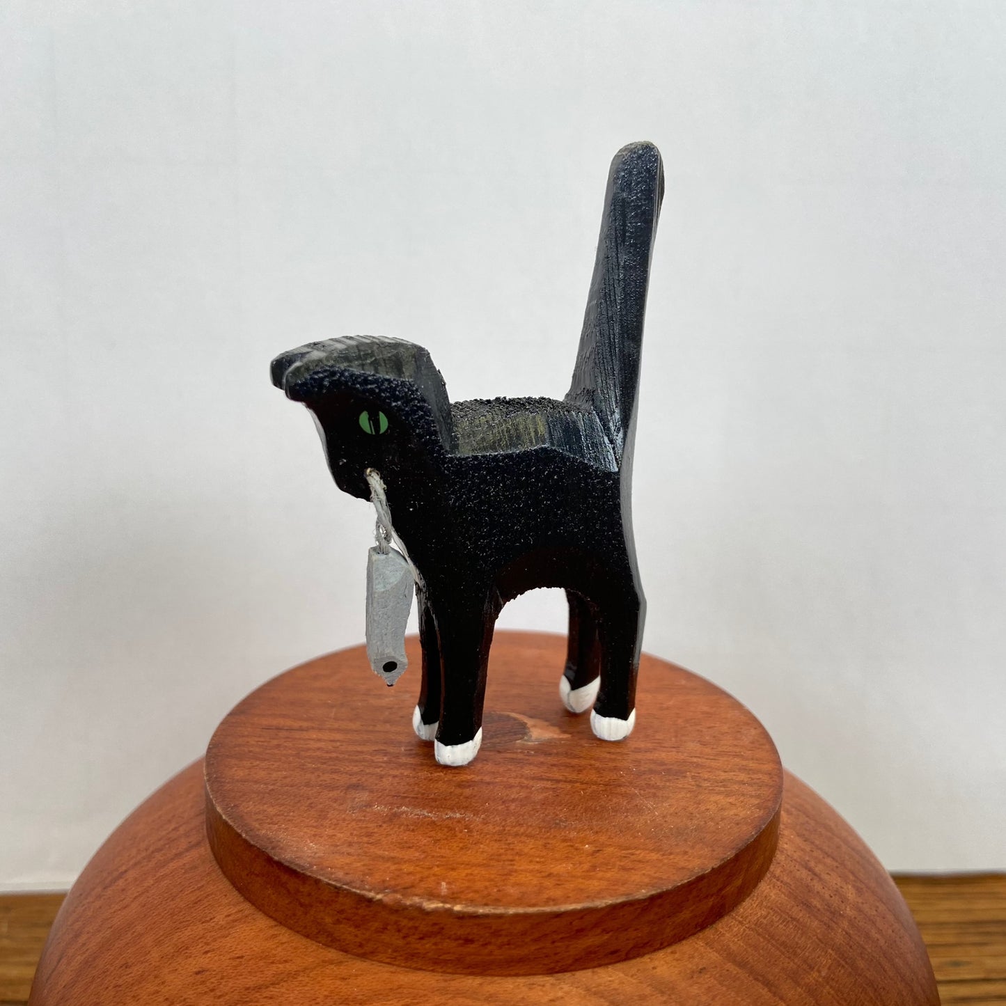 Houten mini katje met muis