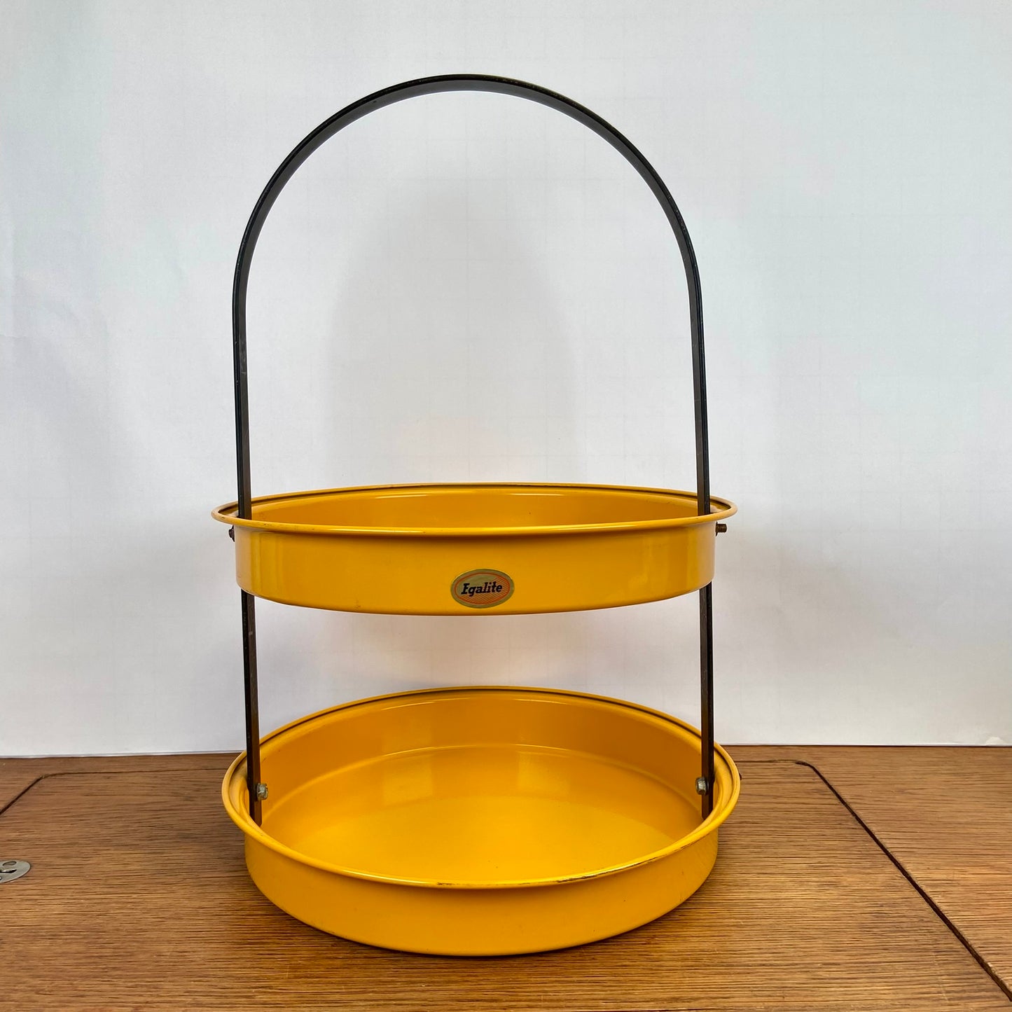 Vintage geel flessenrek
