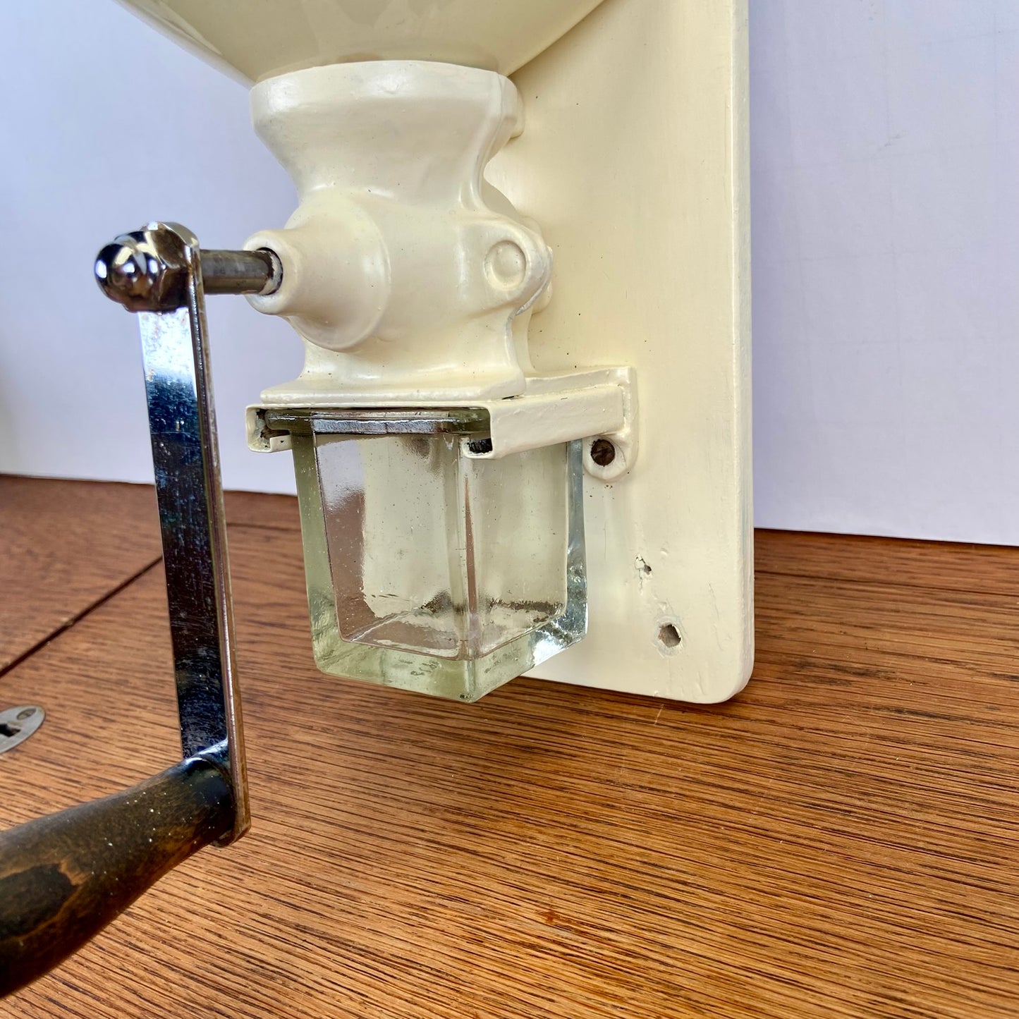Vintage koffiemolen DE