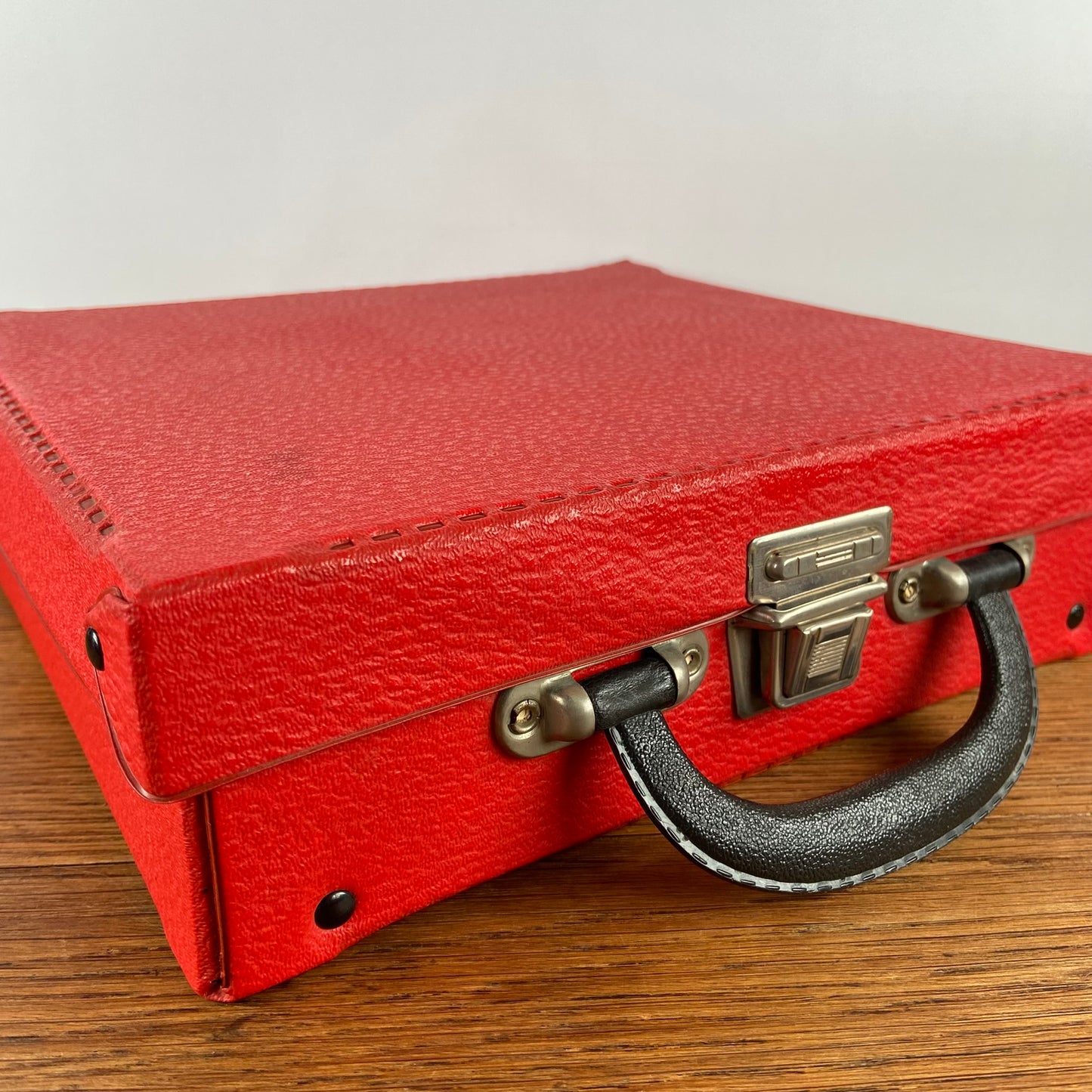 Vintage koffertje voor cassette bandjes