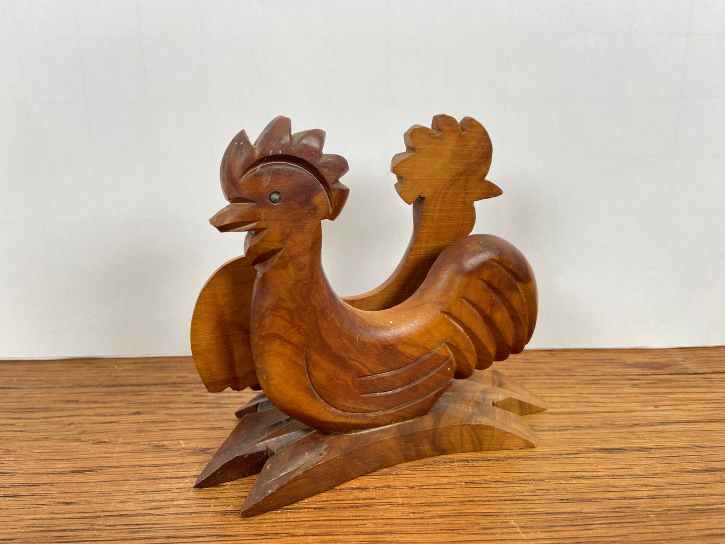 Houten brievenhouder haan