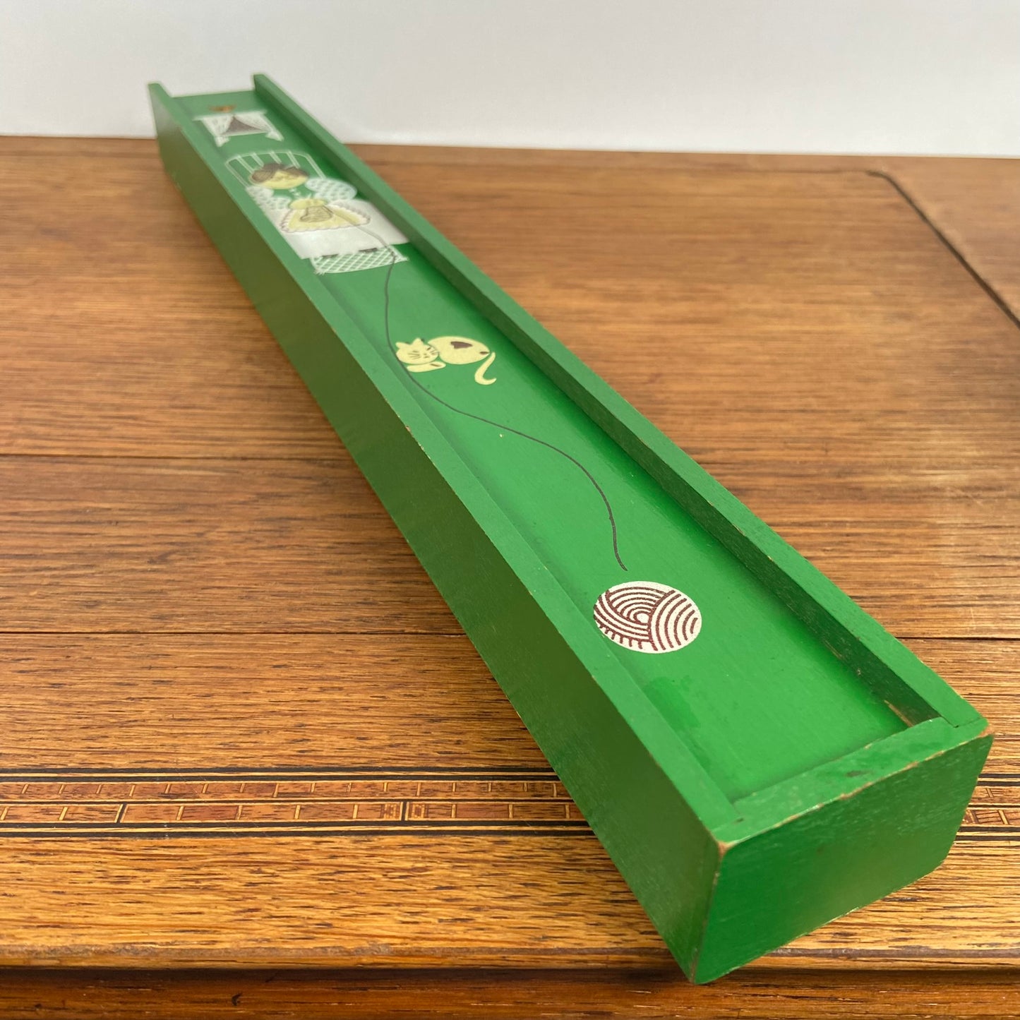 Vintage breinaalden doosje groen
