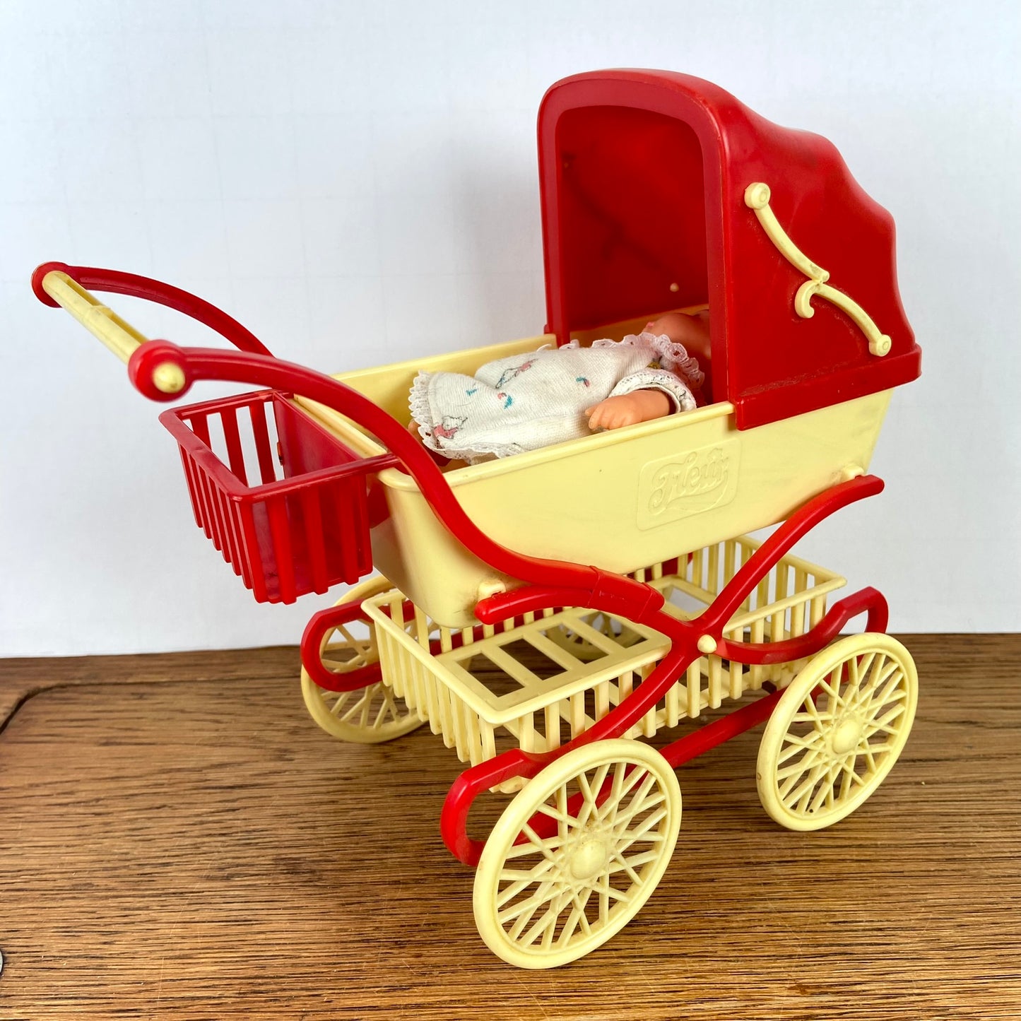 Vintage Fleur kinderwagen