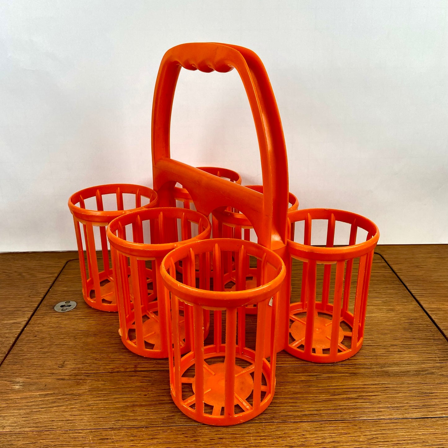 Vintage plastic flessenrek oranje