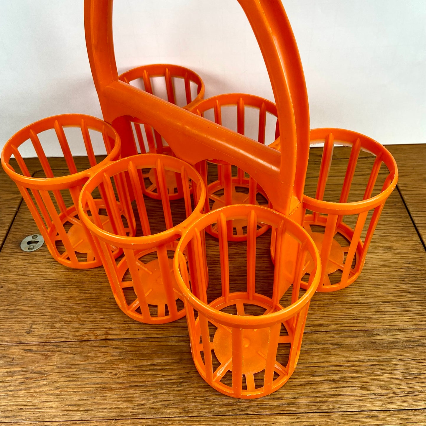 Vintage plastic flessenrek oranje