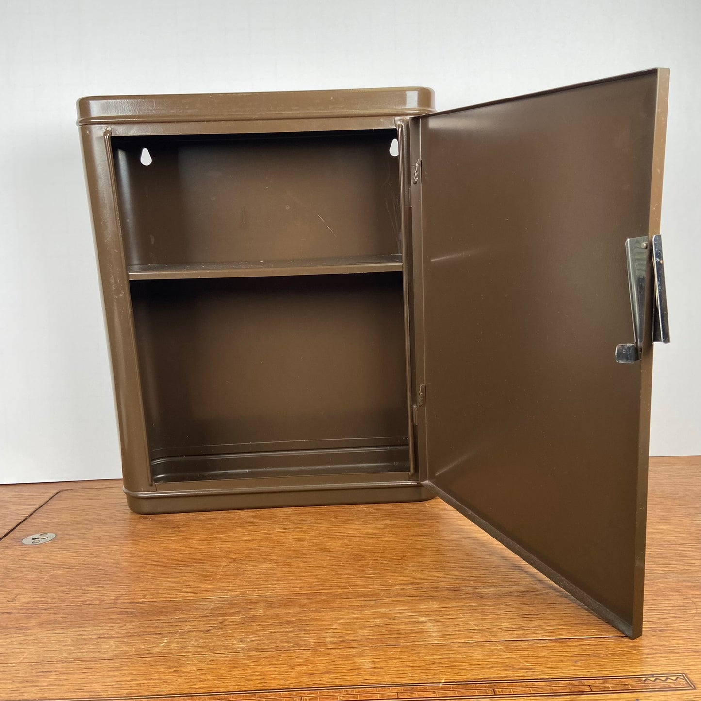 Vintage Brabantia medicijnkastje