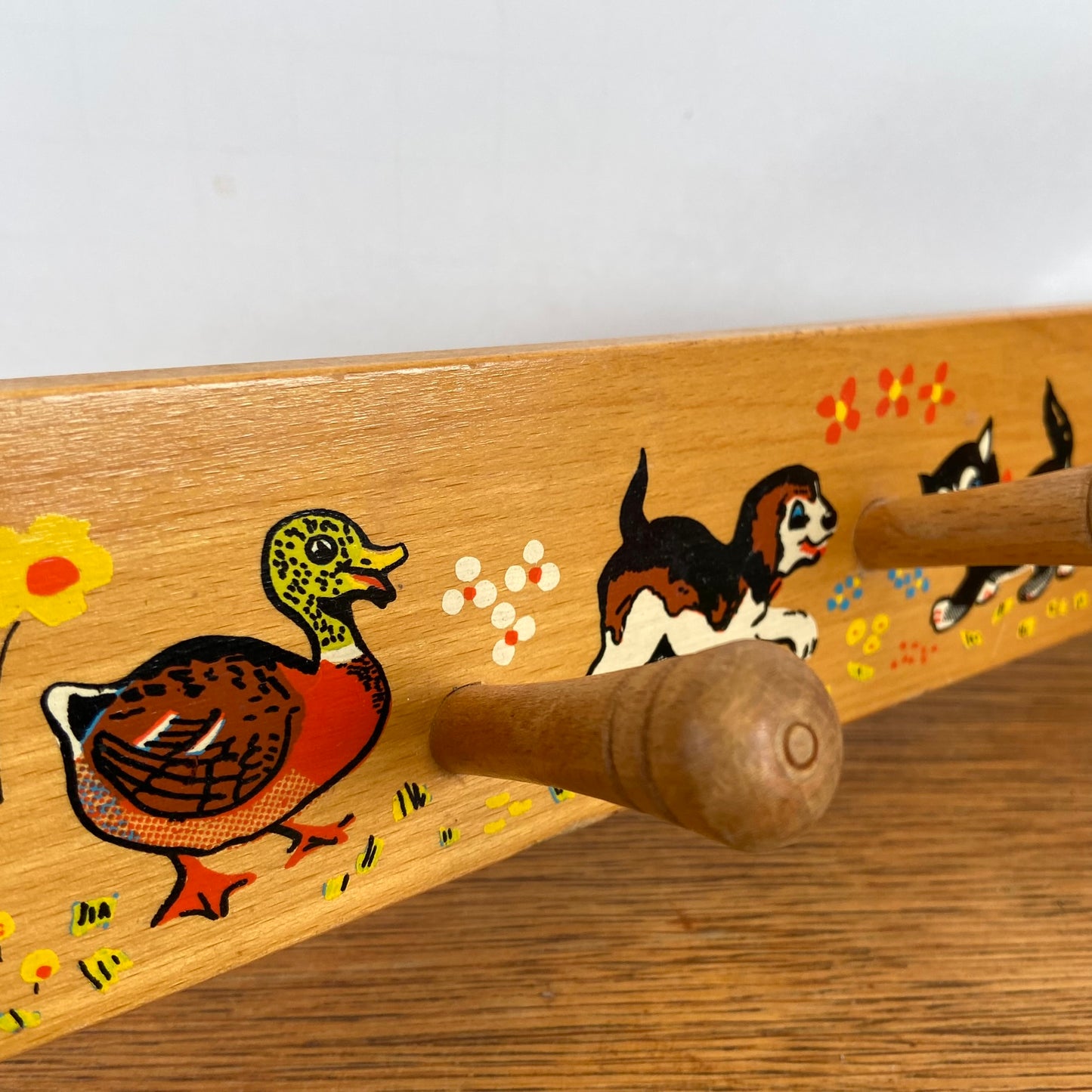 Vintage kapstok jonge dieren