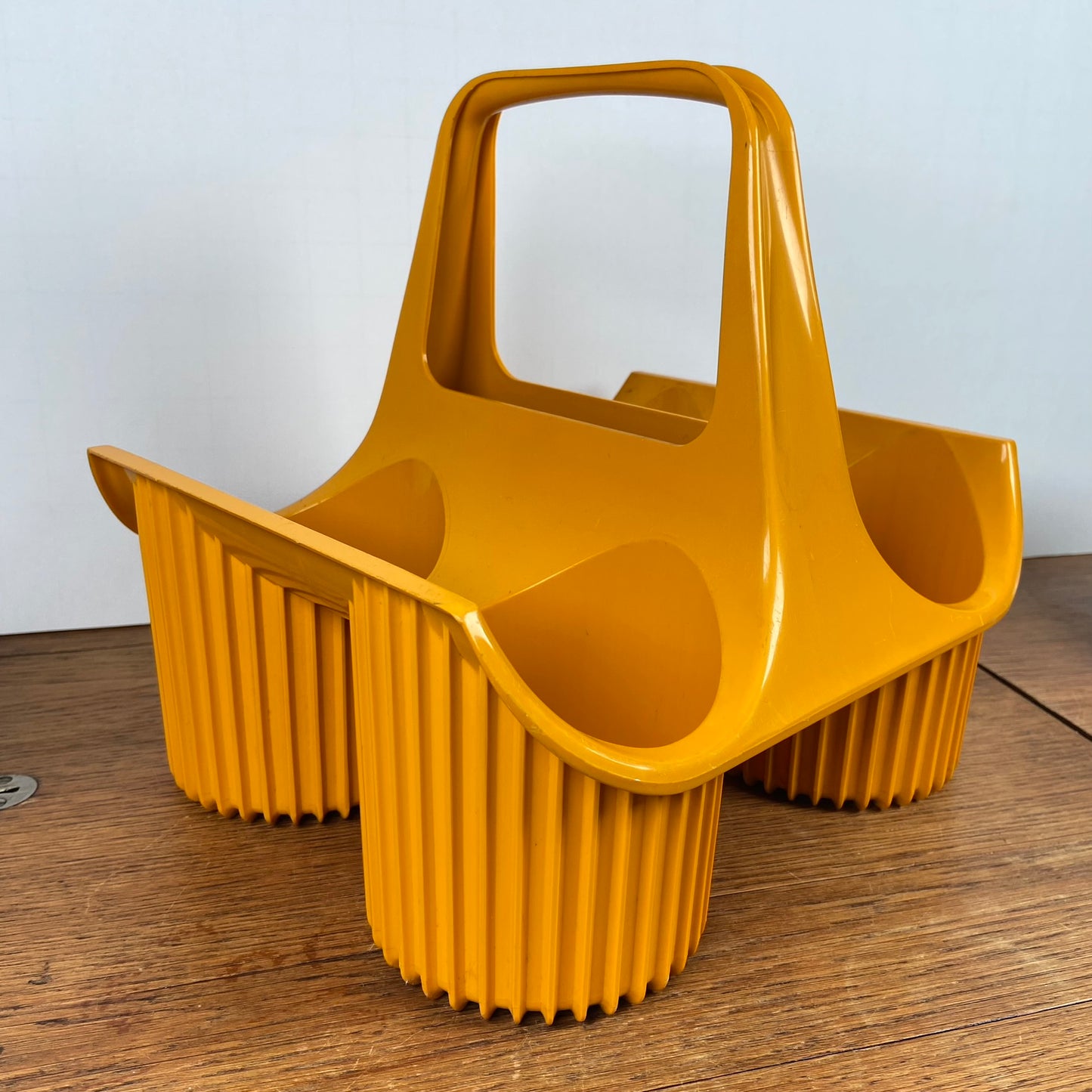 Vintage Curver flessenrek