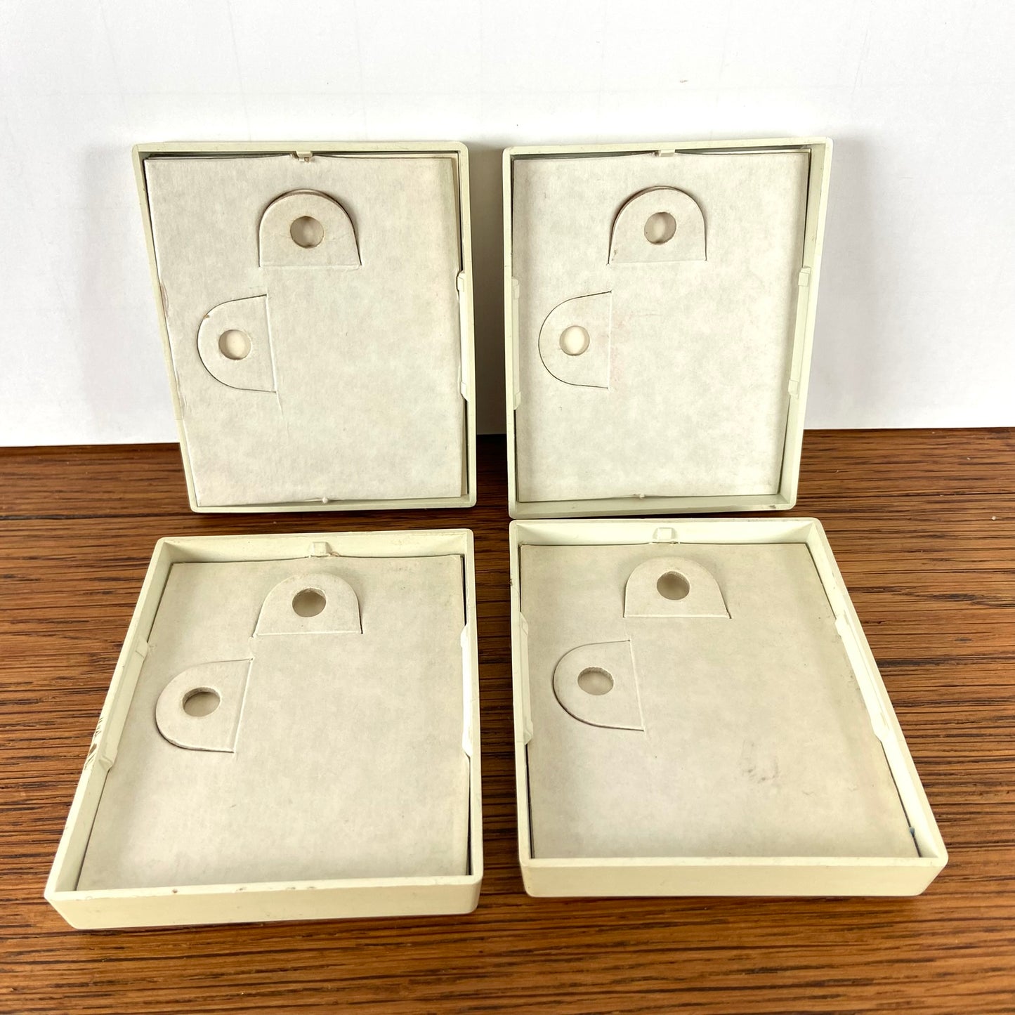 4 kleine schilderijtjes katten