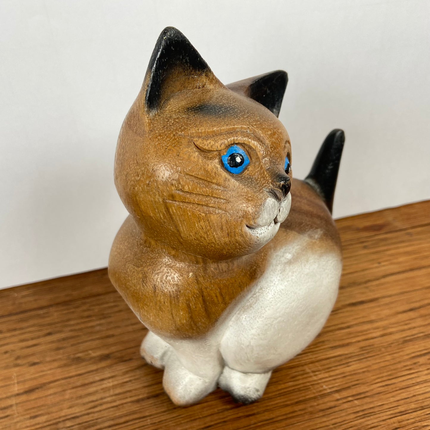 Houten kat