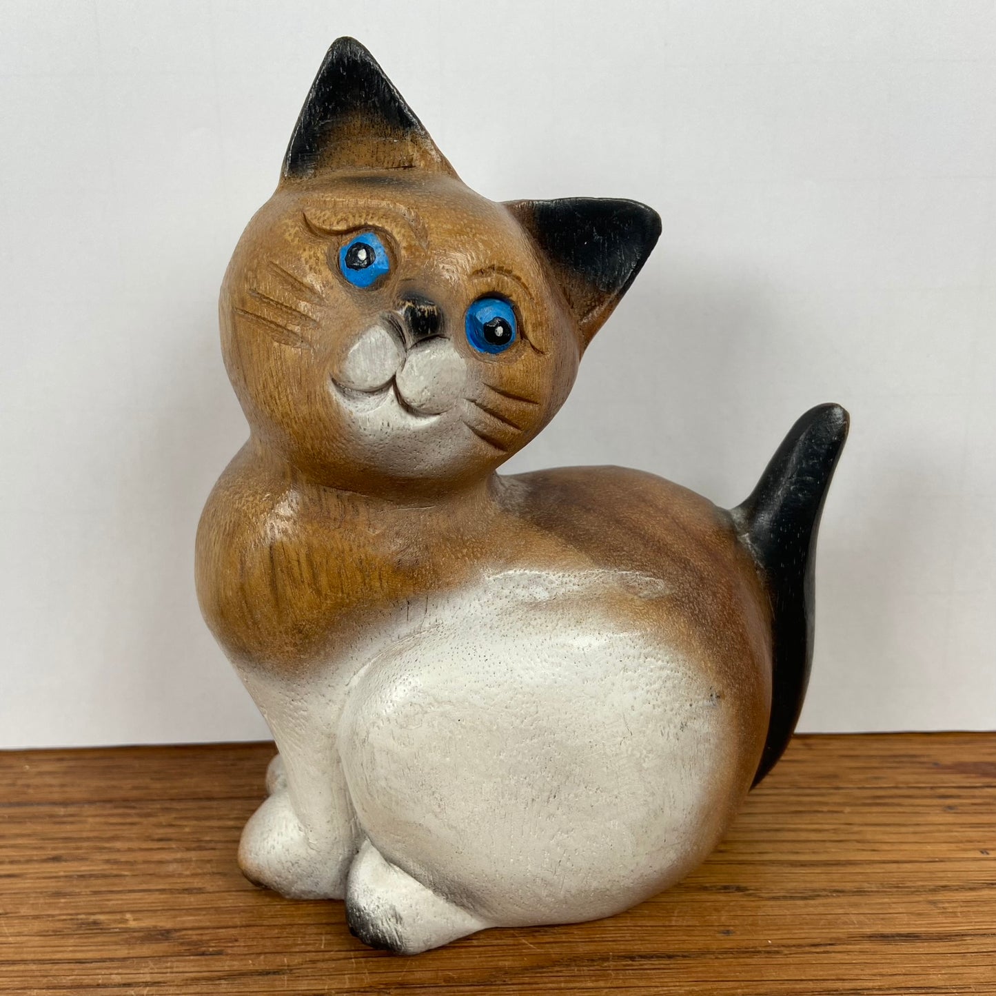 Houten kat