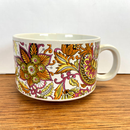 Vintage soepkom bloemen