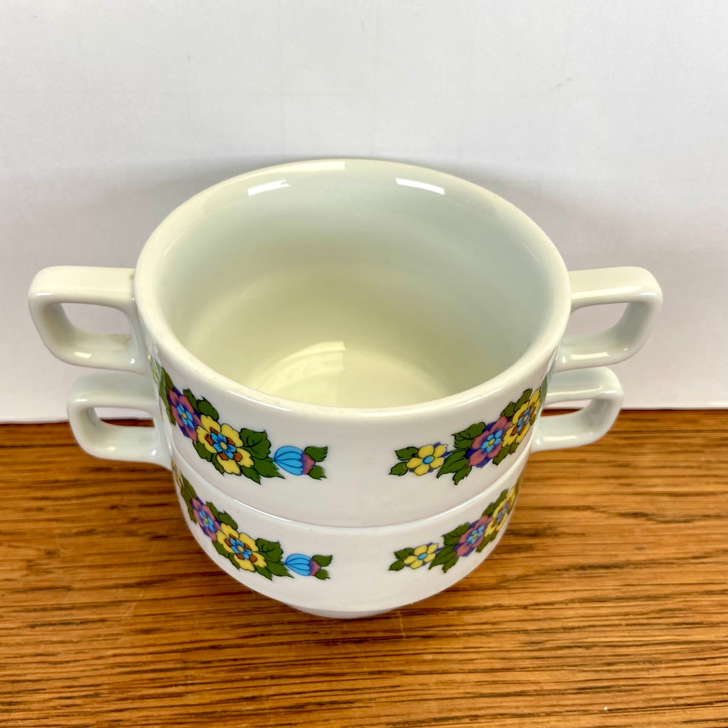 2 vintage soepkommen bloemetjes