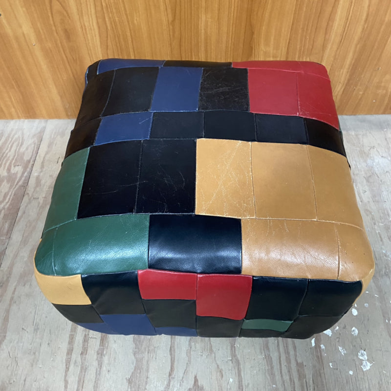 Vintage vierkante poef