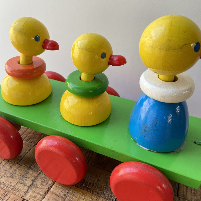 Vintage houten trekeendjes