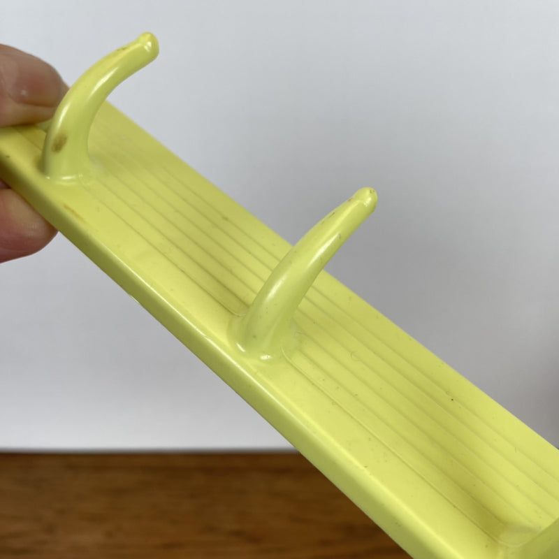 klein plastic handdoek rekje