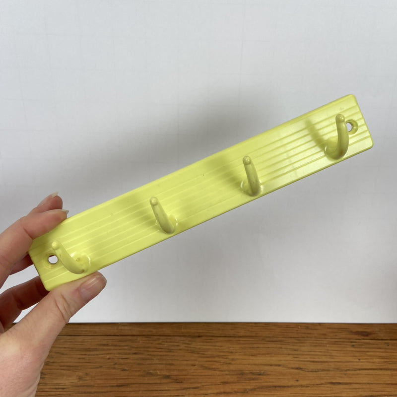 klein plastic handdoek rekje