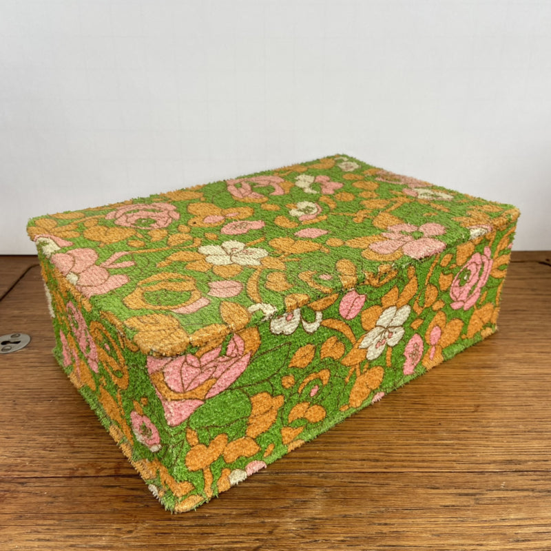 houten doosje met vintage bekleding