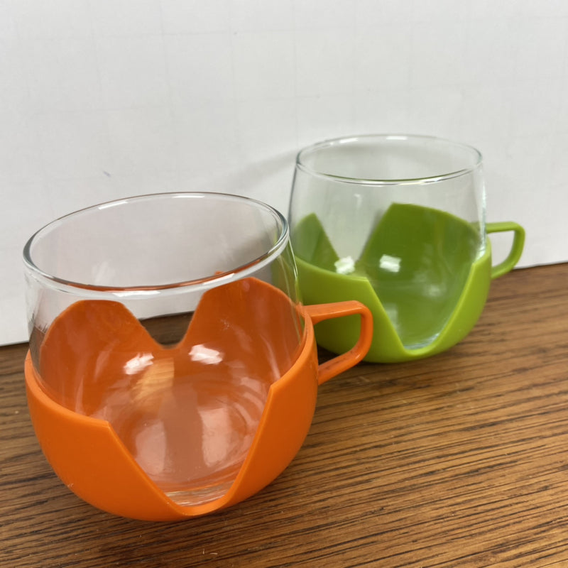Vintage thee glazen plastic houder