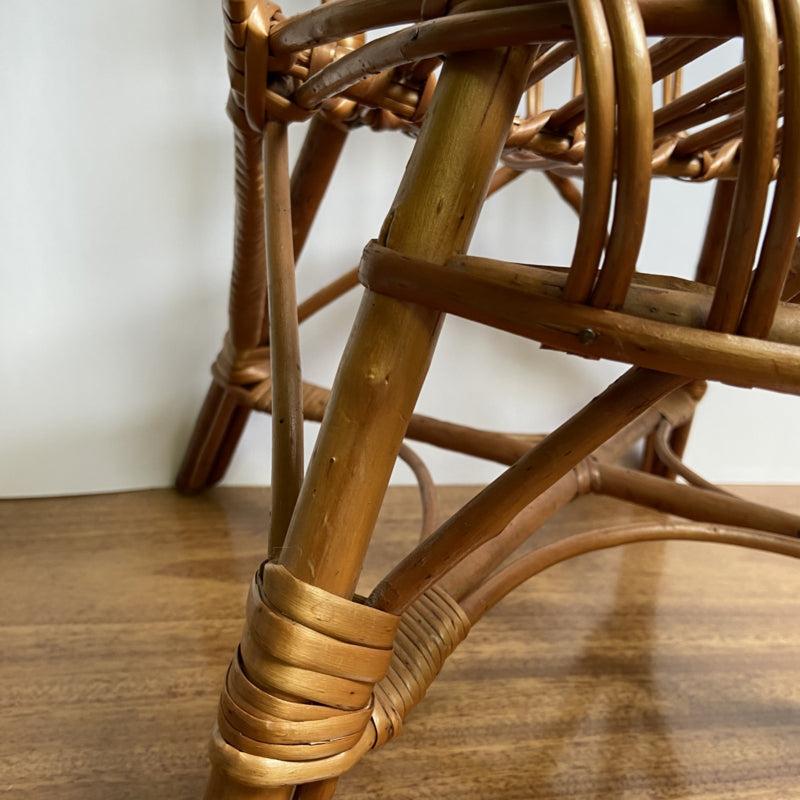 Vintage rieten kinderstoel