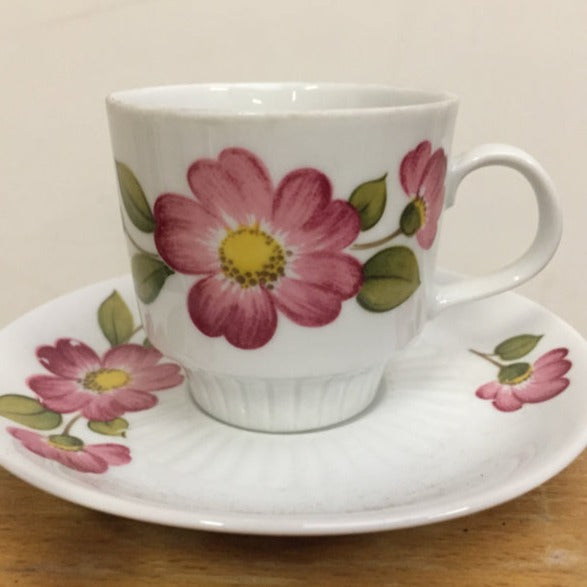 Vintage kop & schotel roze bloem