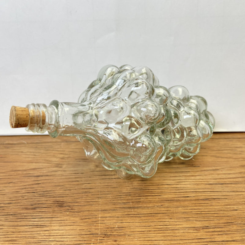 Vintage glazen druiventros karaf
