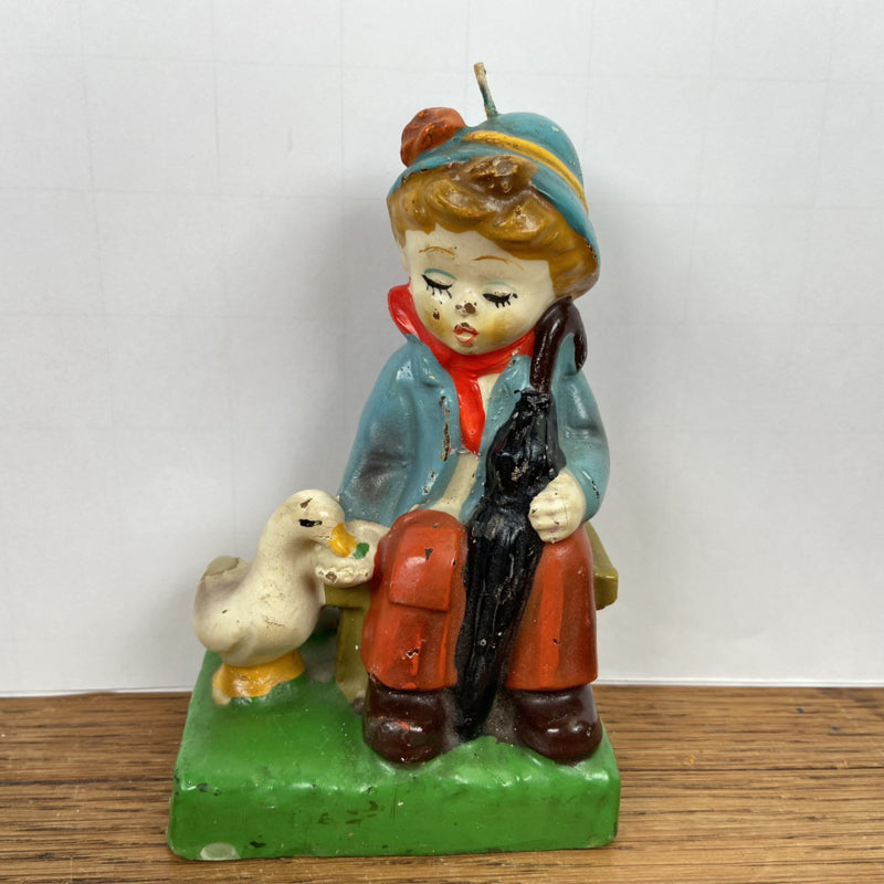 Vintage kaars jongetje met eend