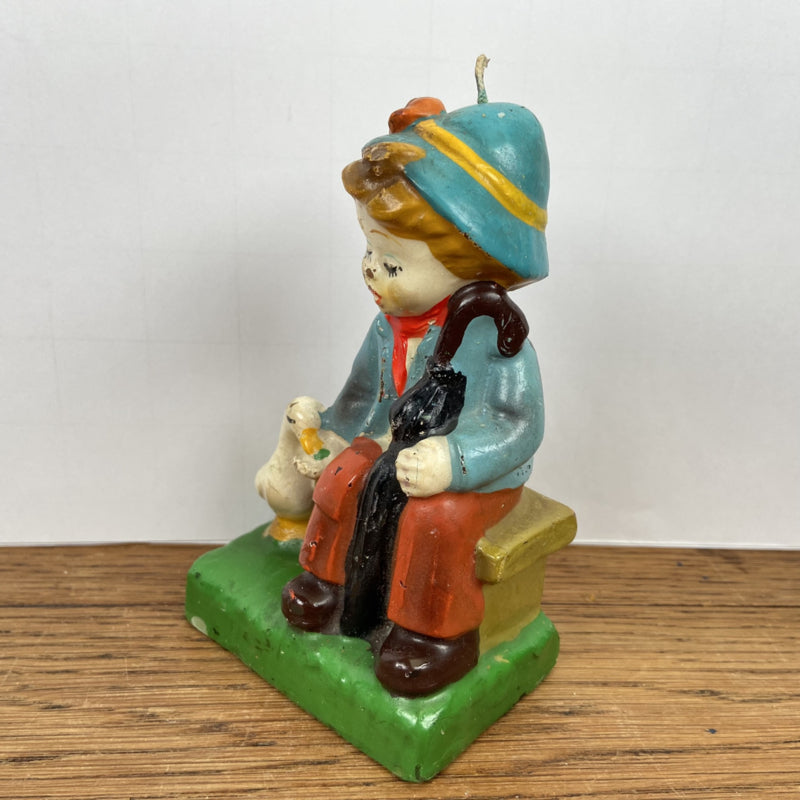 Vintage kaars jongetje met eend