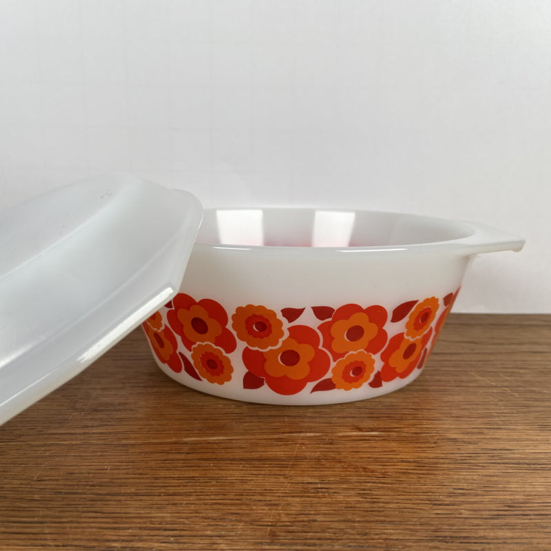 Arcopal lotus schaal met deksel oranje