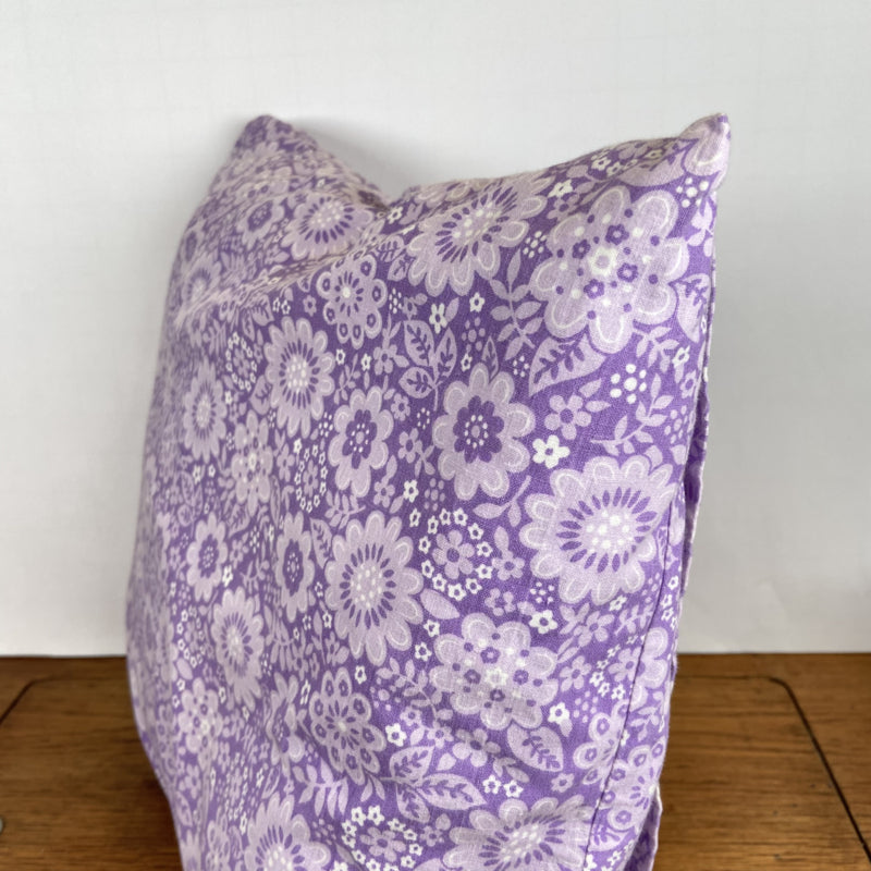 Kussen met bloemetjes print