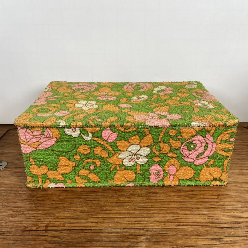 houten doosje met vintage bekleding