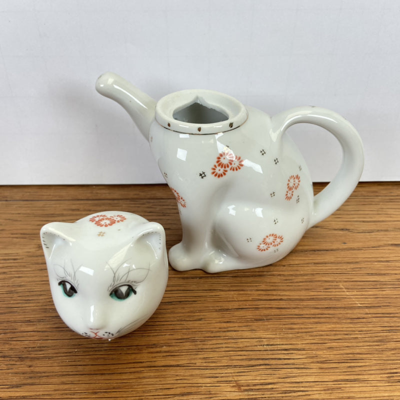 Vintage theepot kat