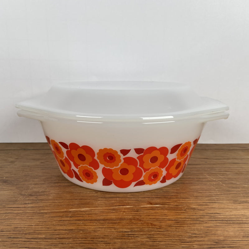 Arcopal lotus schaal met deksel oranje