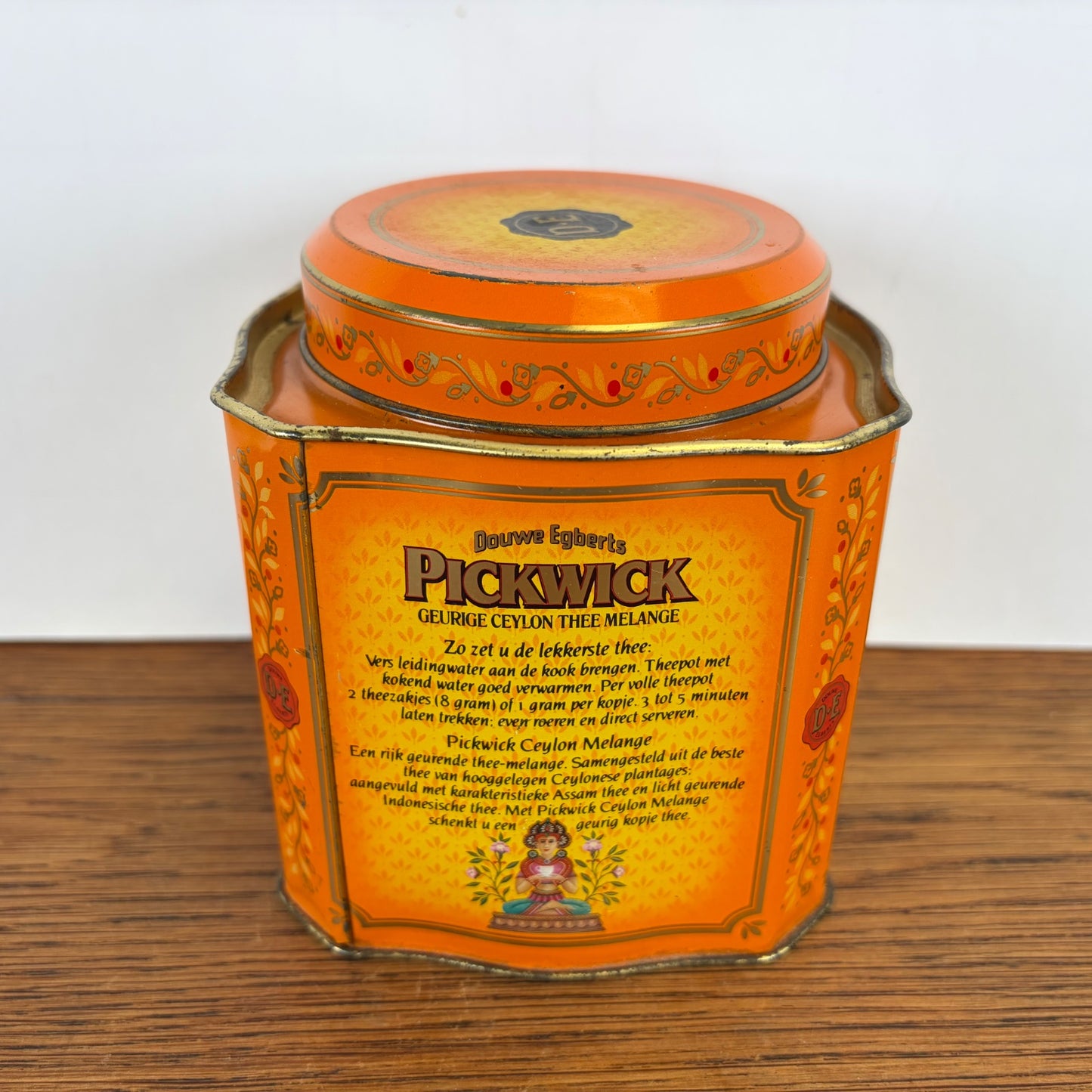 Vintage Pickwick theeblik oranje Douwe Egberts