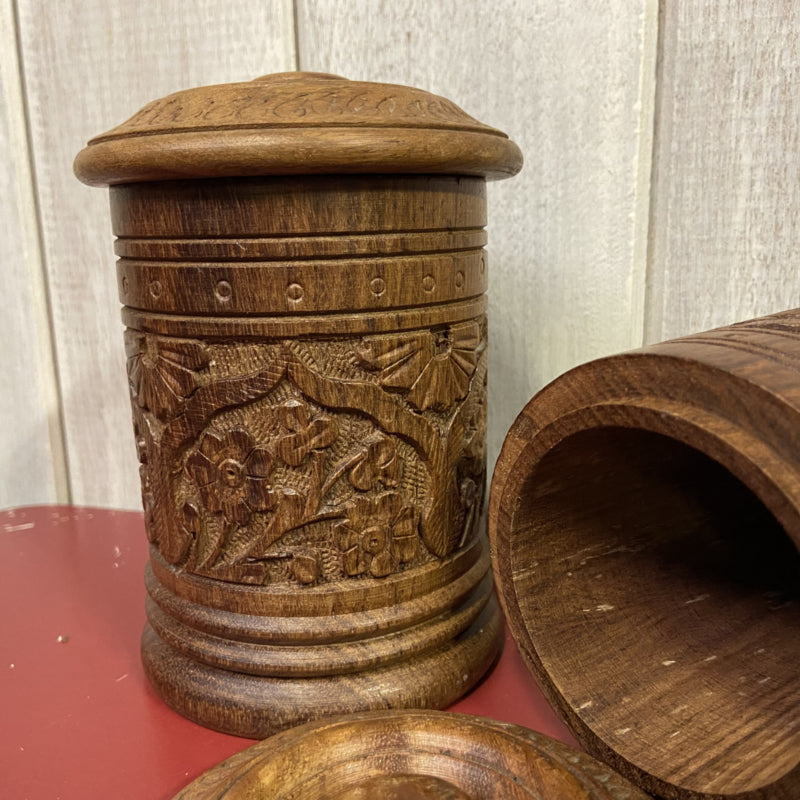 2 houten tabakspotten