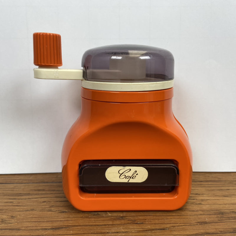 Oranje koffiemolentje